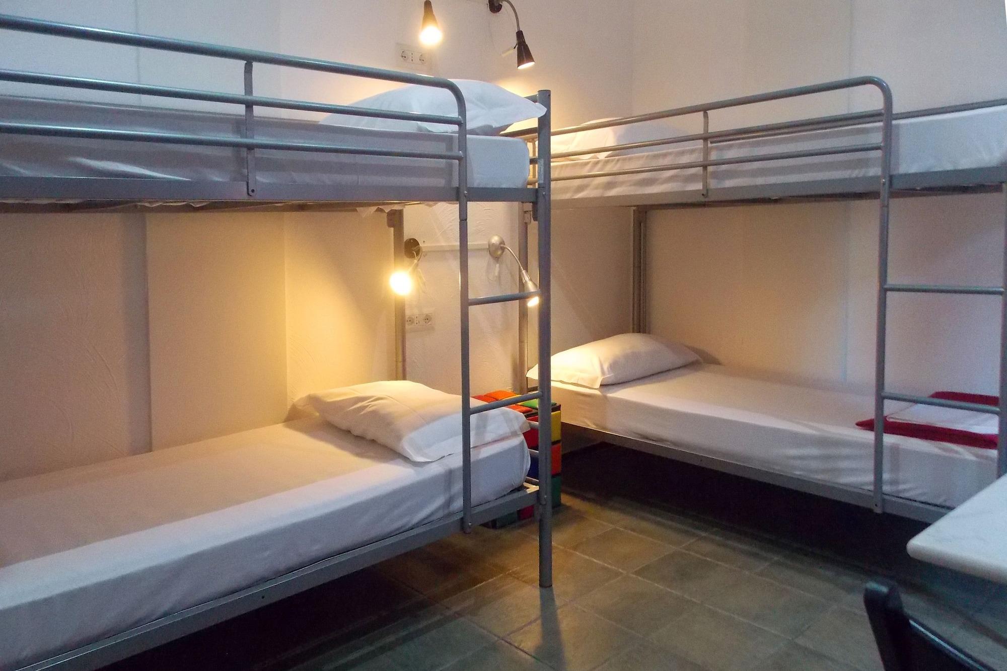 Hostel Colours Милан Экстерьер фото