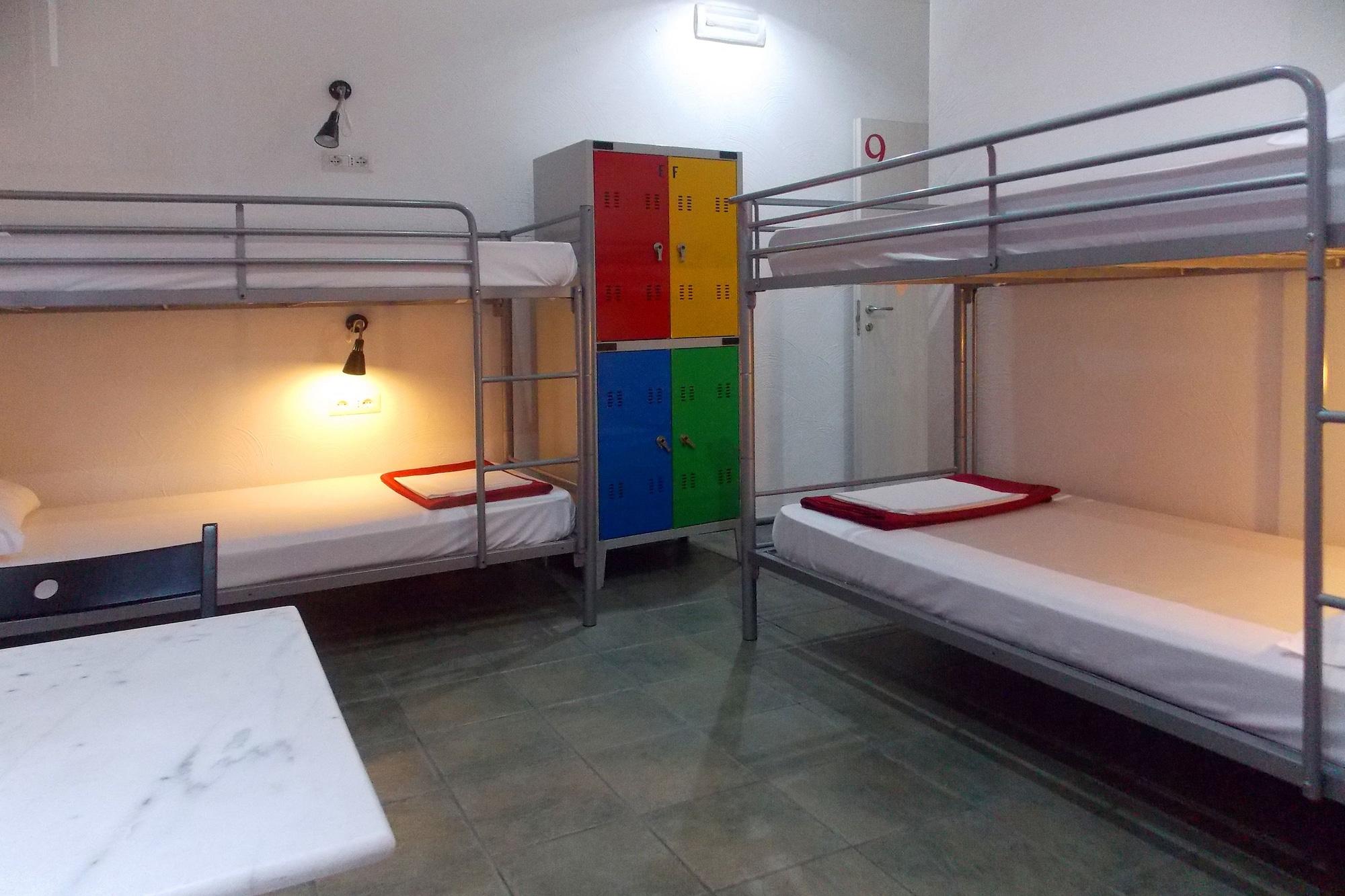Hostel Colours Милан Экстерьер фото
