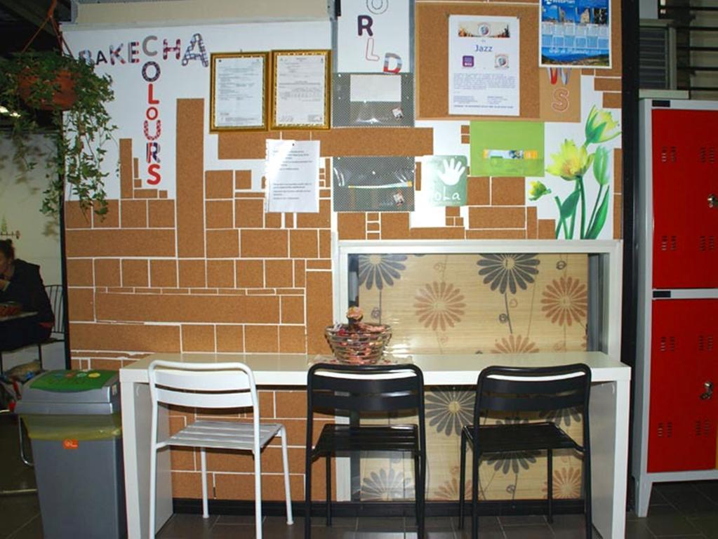 Hostel Colours Милан Экстерьер фото